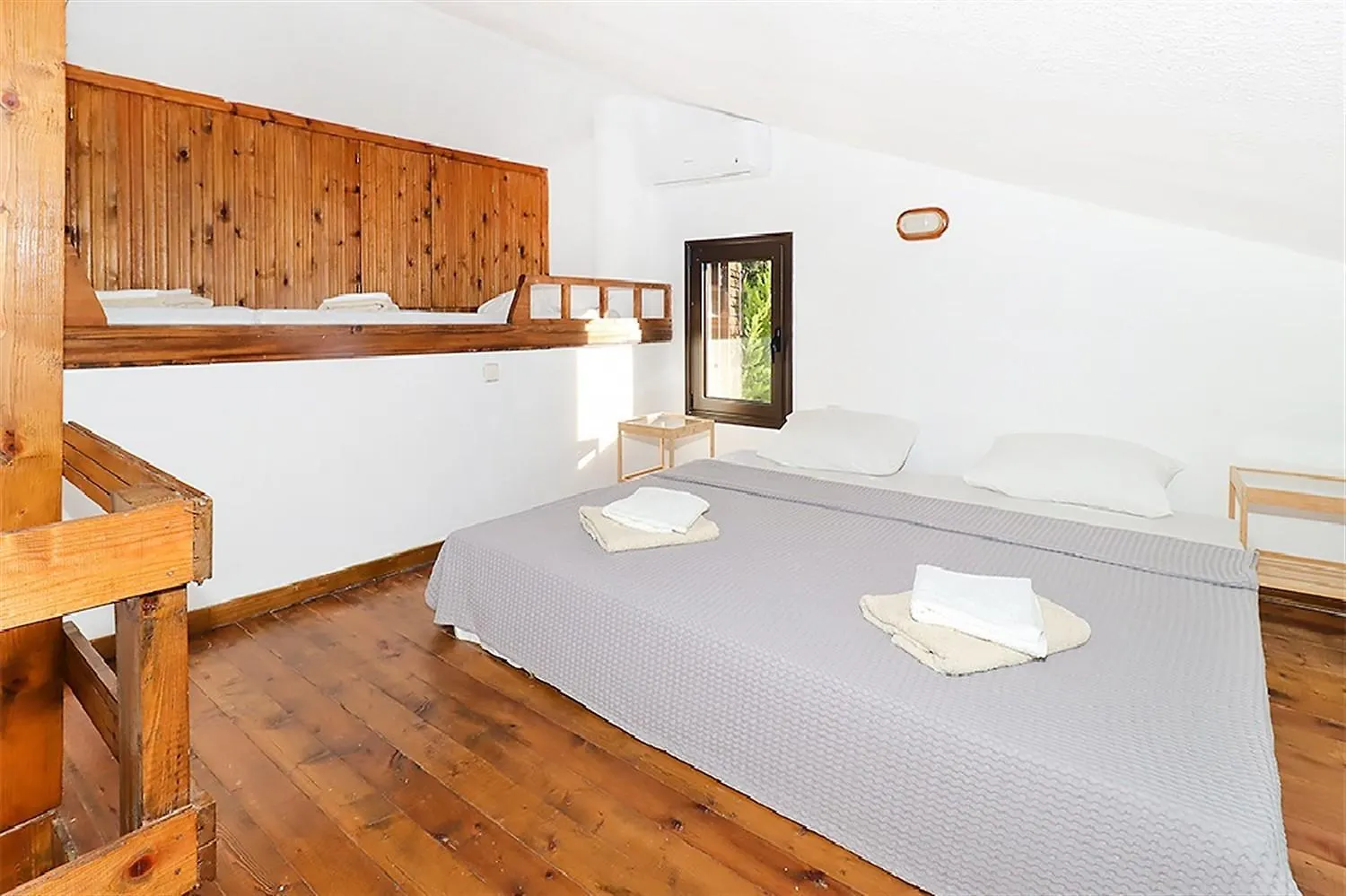 Iraklis Traditional House Sani 8 Guests Holiday home